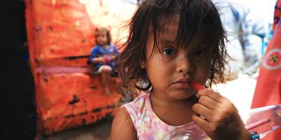 Åbn link til Giv livreddende hjælp til familier på flugt i Colombia